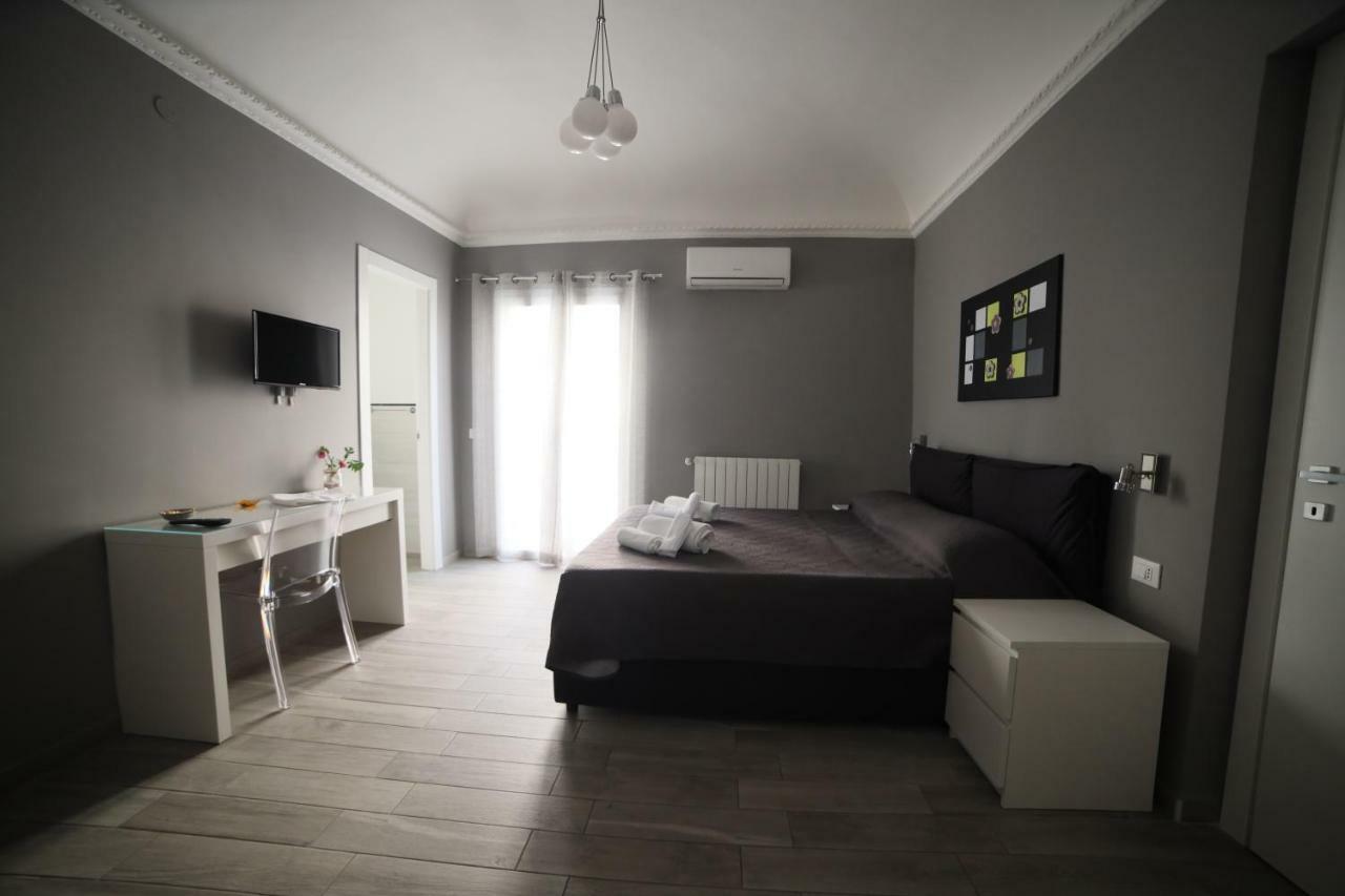 Cavour37 Rooms Palermo Buitenkant foto
